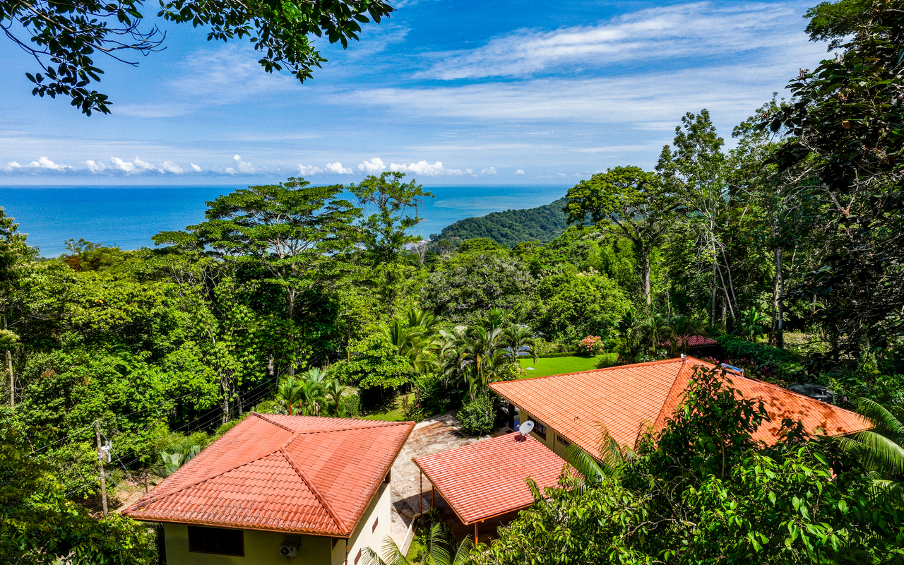 Ocean View Home with Rainforest setting in Escaleras of Dominical