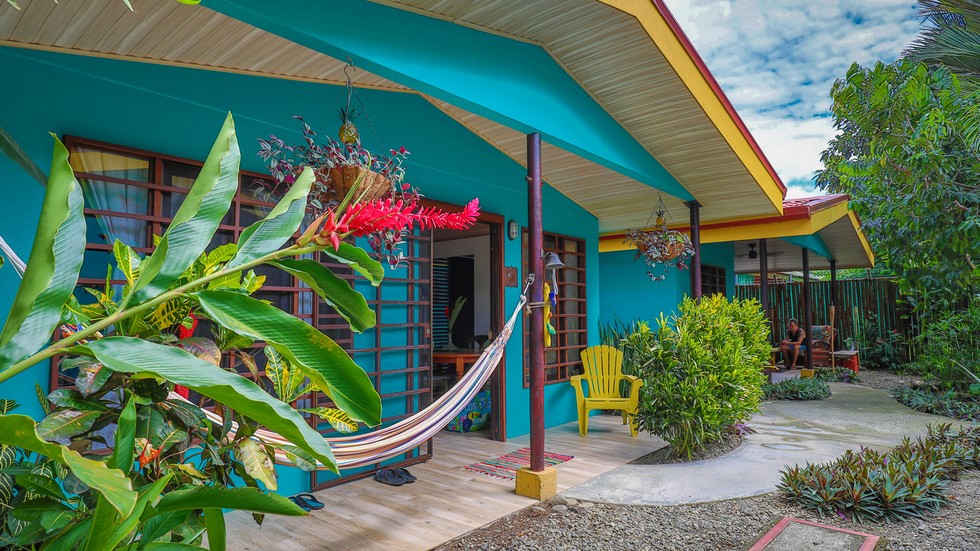 Rental Cabinas and Residential Home Walk to the Beach in Uvita