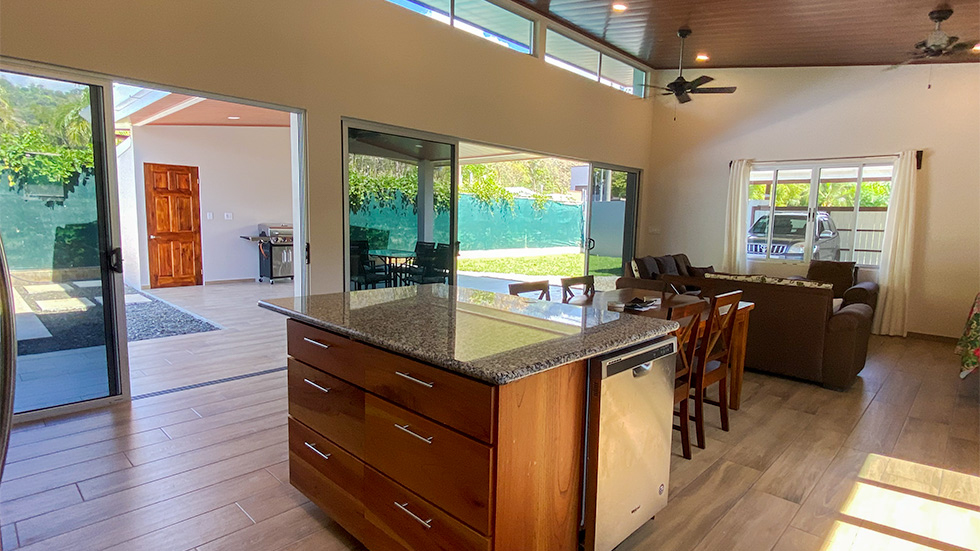 New Turnkey Home in Uvita with Large Outdoor Entertaining Area