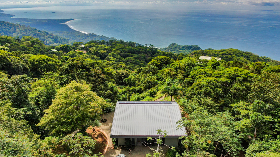 Luxury Home With Whales Tail View In Costa Verde Estates