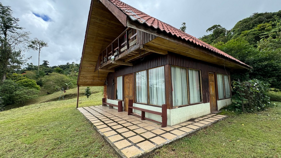 3 Acres with Cabin in San Isidro