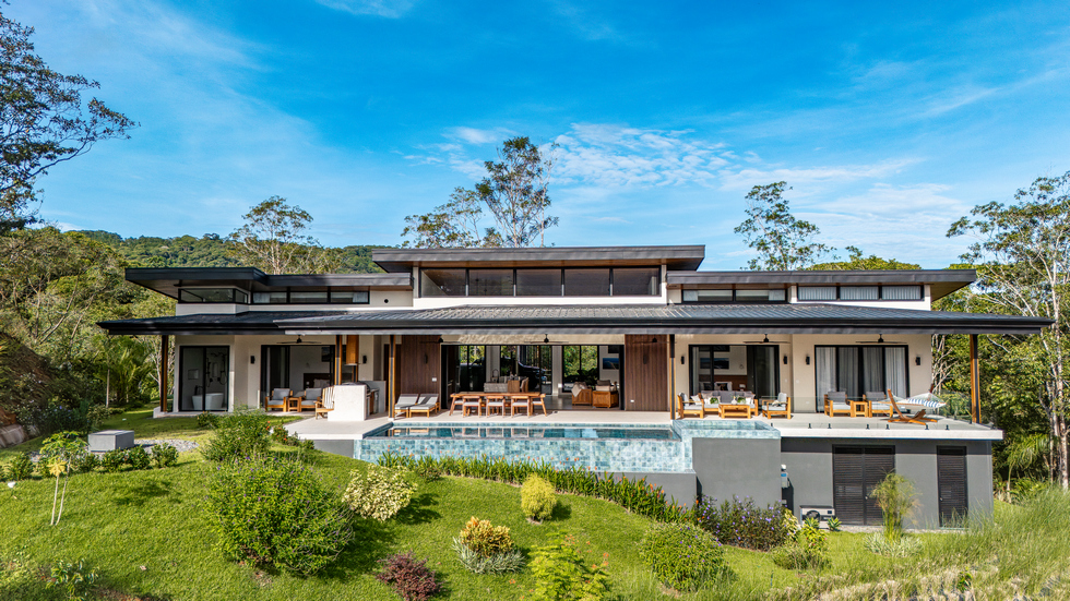 Luxury Modern Tropical Estate in Playa Dominical