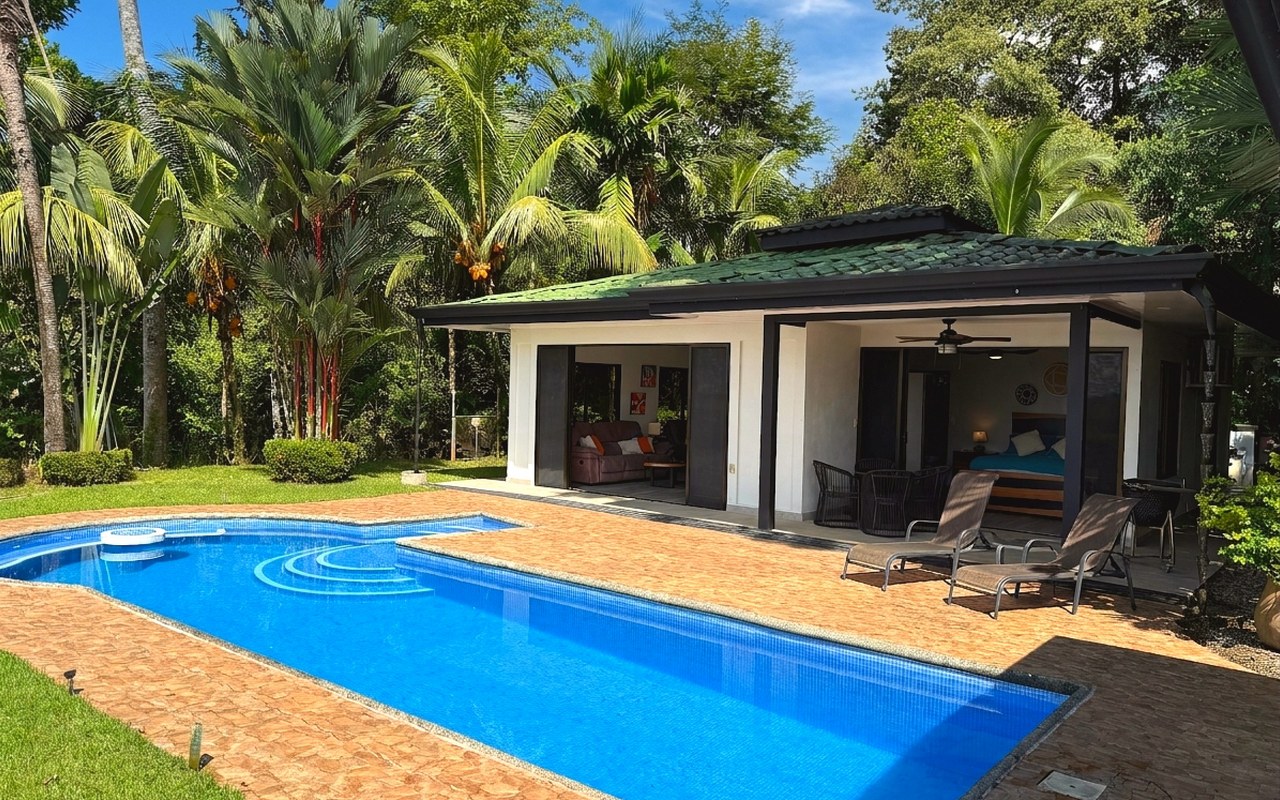 2 Bedroom Residence with Jungle Serenity in Ojochal