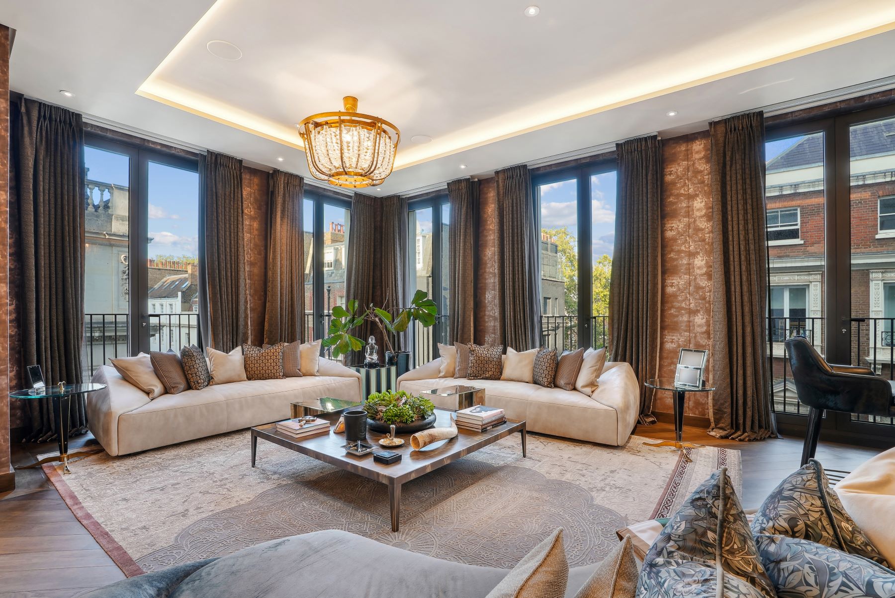 Flat for Sale in South Audley Street Spacious four bedroom apartment UK Sotheby's