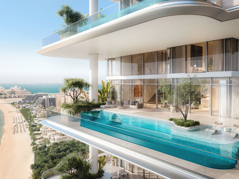 Exclusive Resale of 4-Bed Duplex on the Palm