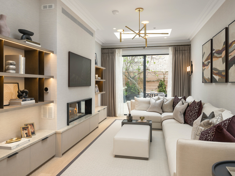 A One-of-a-Kind Townhouse in Belgravia with Garden and Courtyard