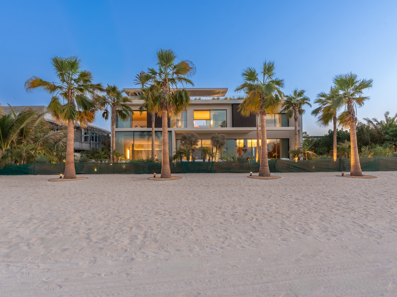 Upscale Villa on Highly Exclusive Island