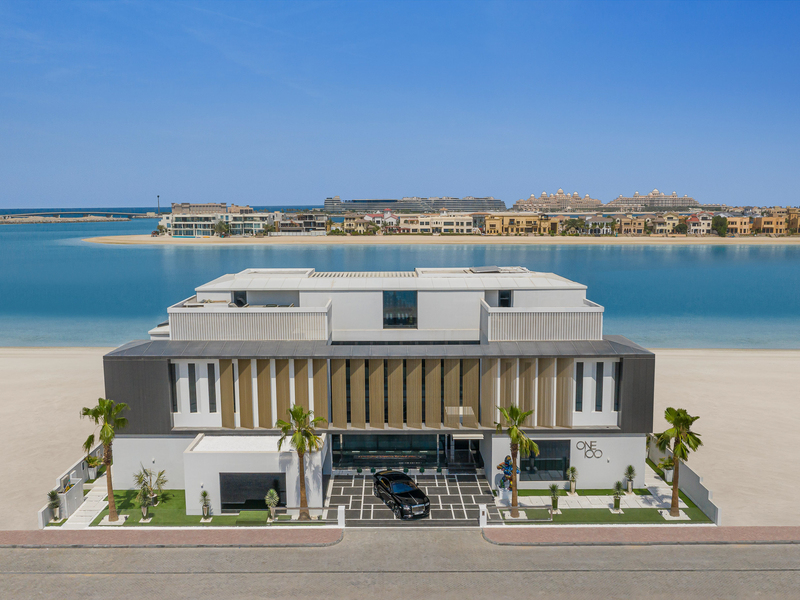 Flawless Home on the Tip of Frond N, Palm Jumeirah