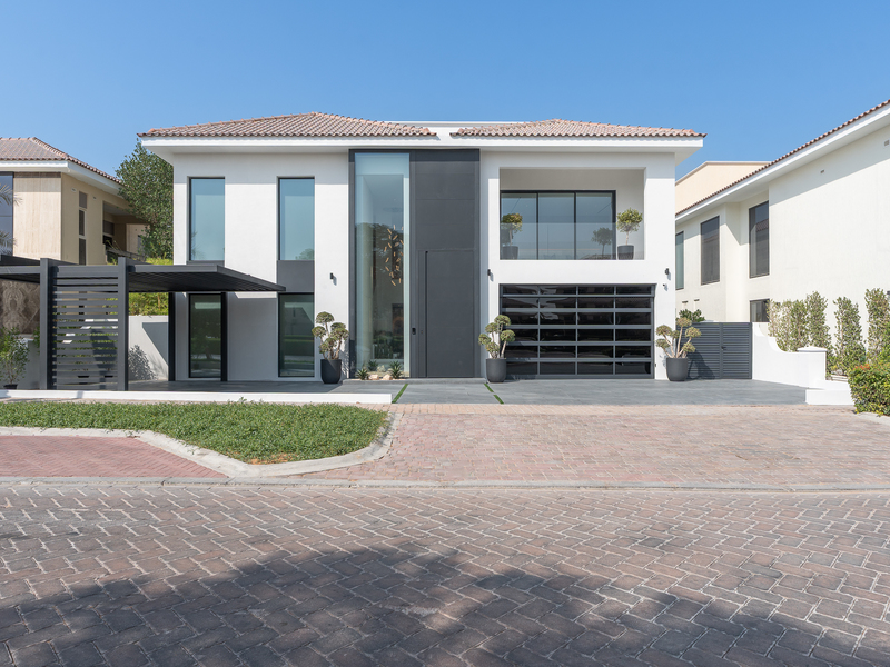 Furnished Single-row Villa in Sienna Views