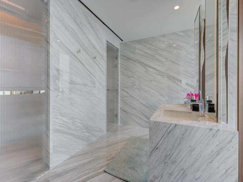 Remodelled Corner Apartment in Atlantis the Royal