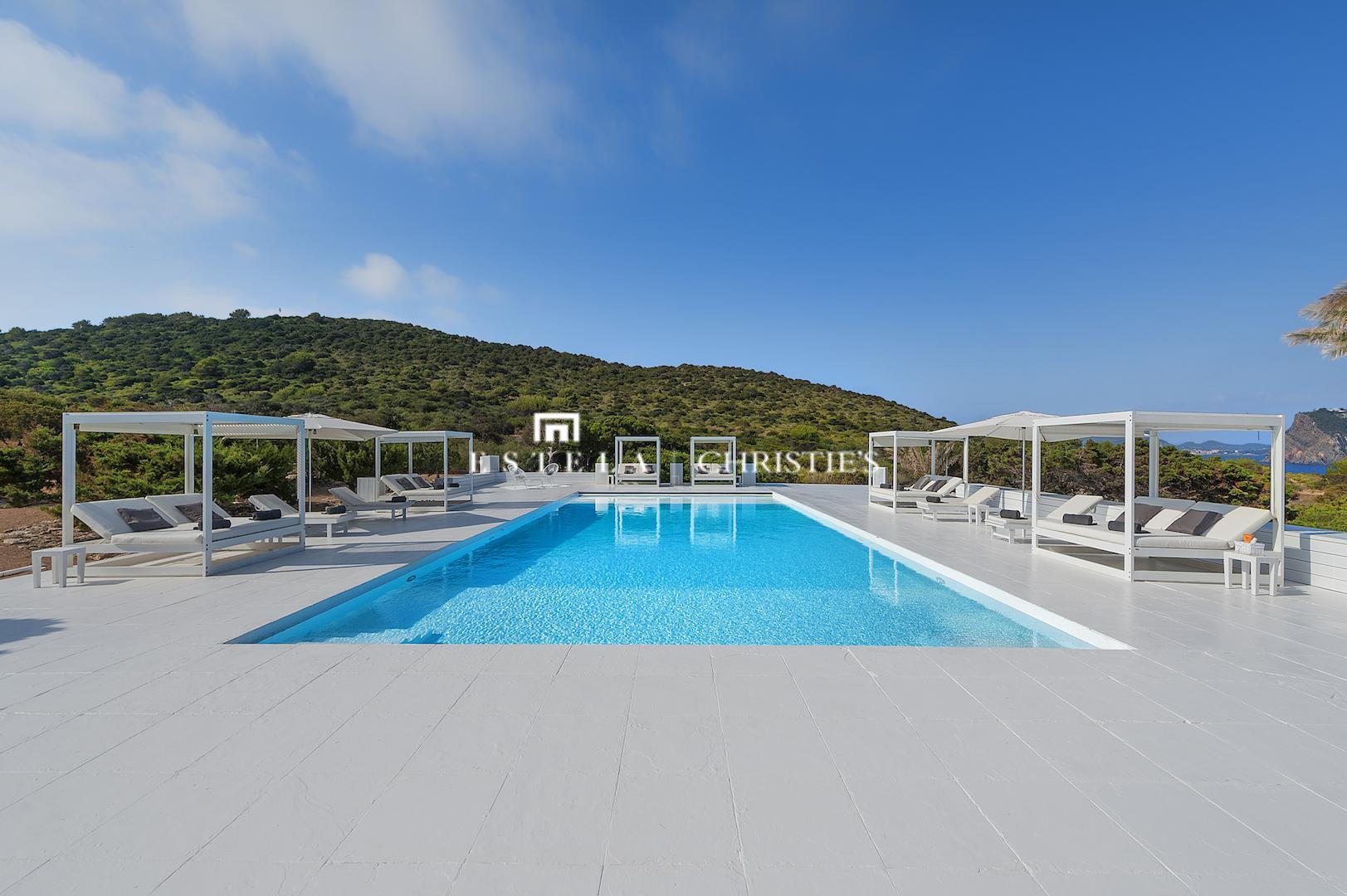 Luxury Island - IR5087