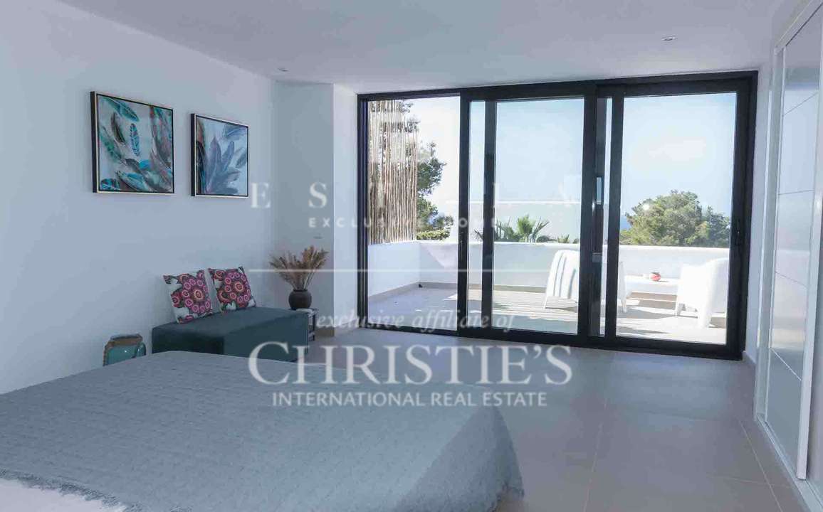 4 Bedroom Villa/Townhouse's Image 17