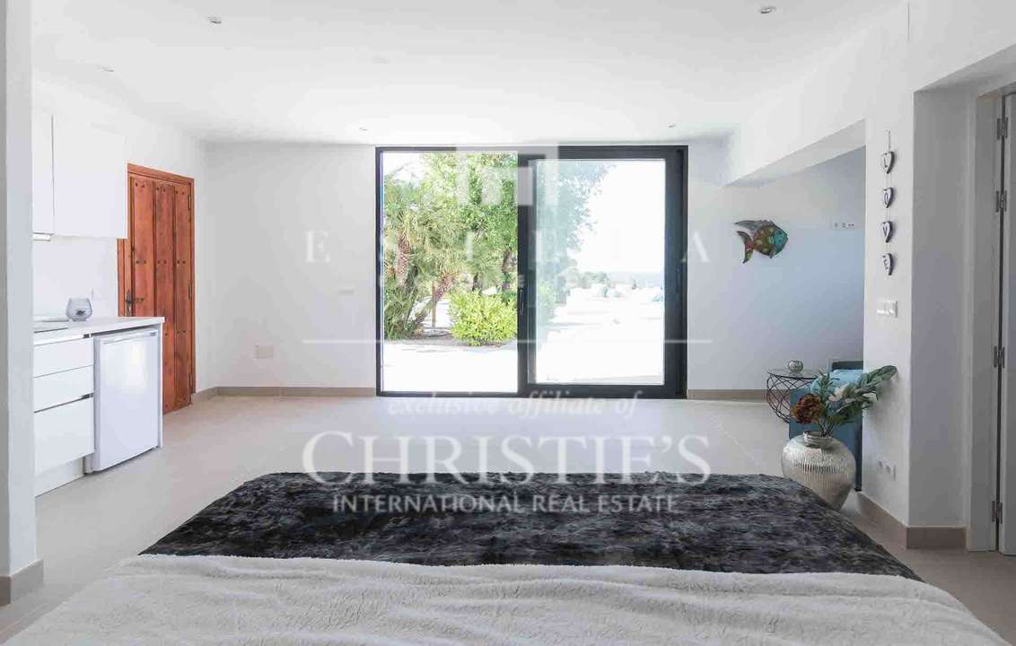4 Bedroom Villa/Townhouse's Image 24