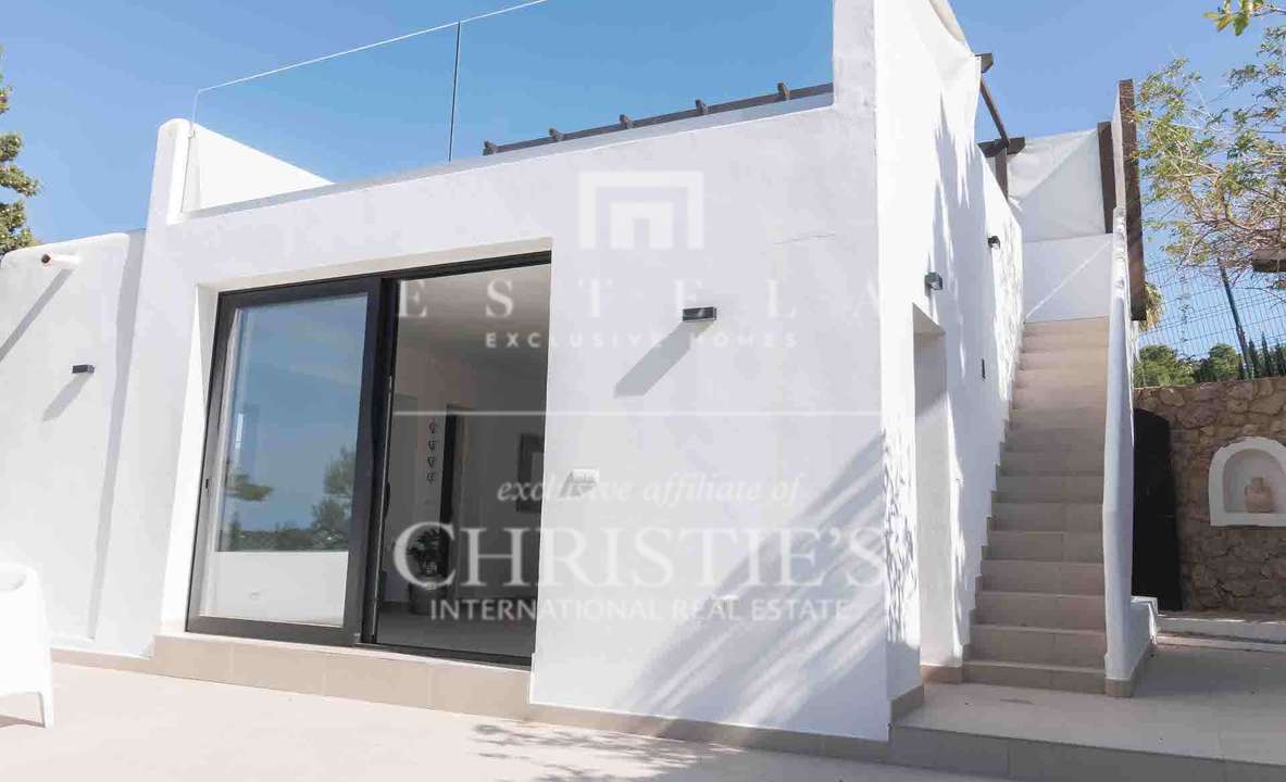 4 Bedroom Villa/Townhouse's Image 26