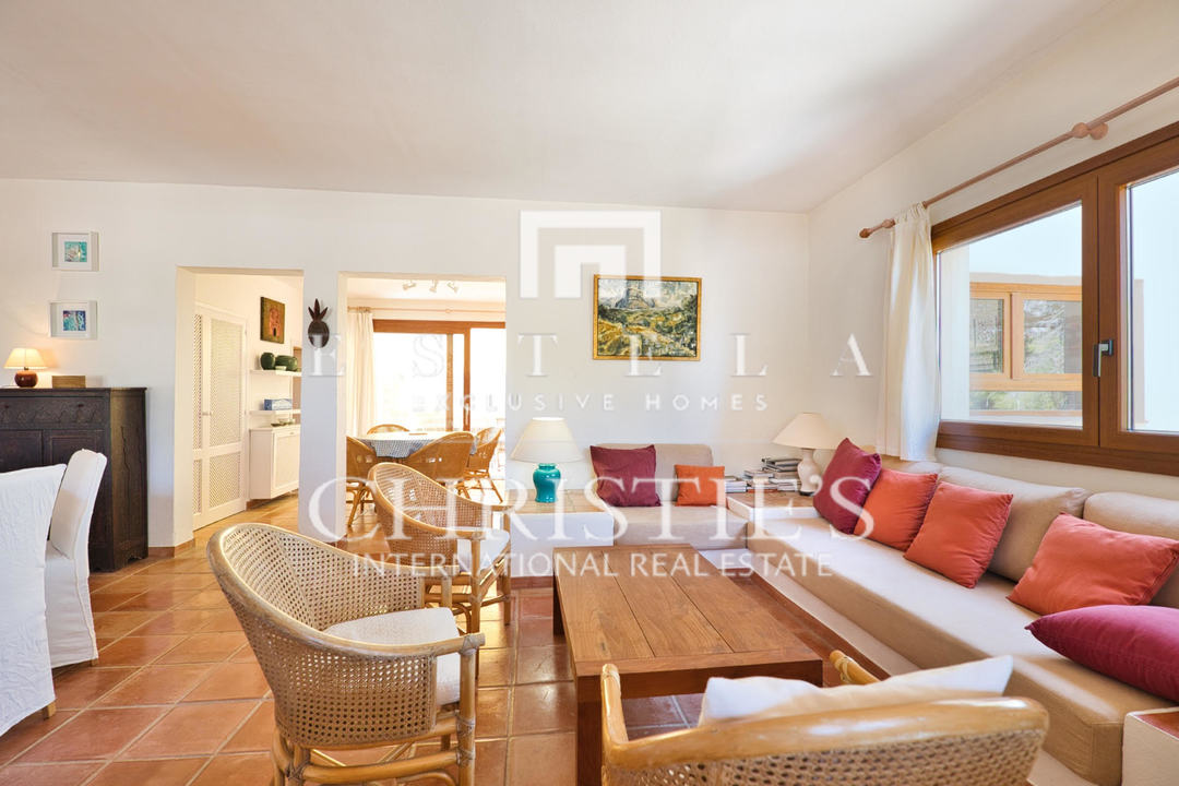 Estela Exclusive Homes Christie's Real Estate Inmobiliaria