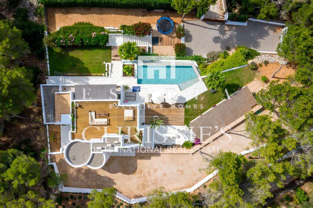 Estela Exclusive Homes Christie's Real Estate Inmobiliaria