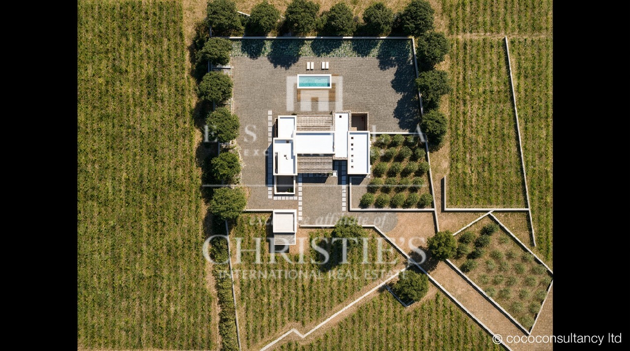 4 Bedroom Villa/Townhouse's Image 19