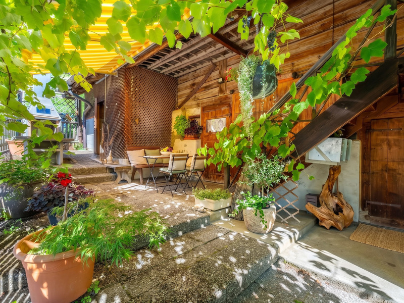 Maison individuelle de 8 pièces à Zweisimmen - Surfaces extérieures