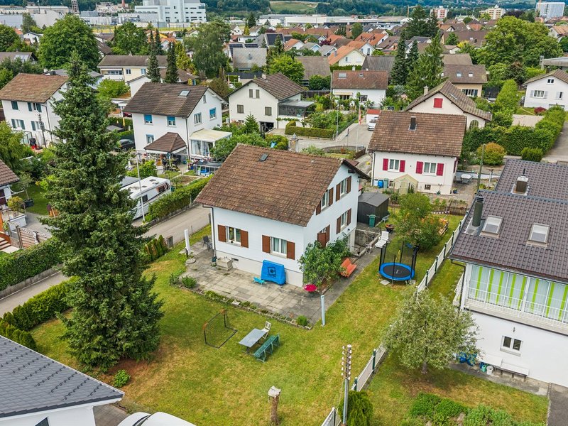 Casa unifamiliare a 4542 Luterbach