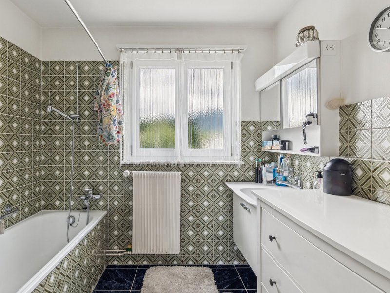 Casa unifamiliare di 5.5 locali a Luterbach - Bagno