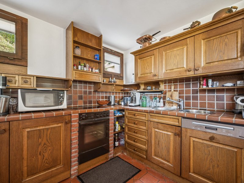 Maison individuelle de 5.5 pièces à Aesch - Cuisine