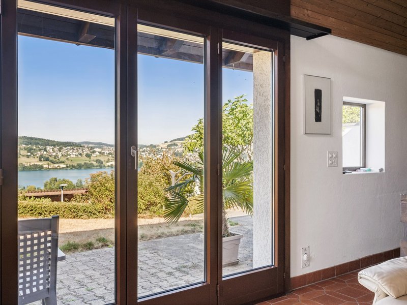 Maison individuelle de 5.5 pièces à Aesch - SéjourVue