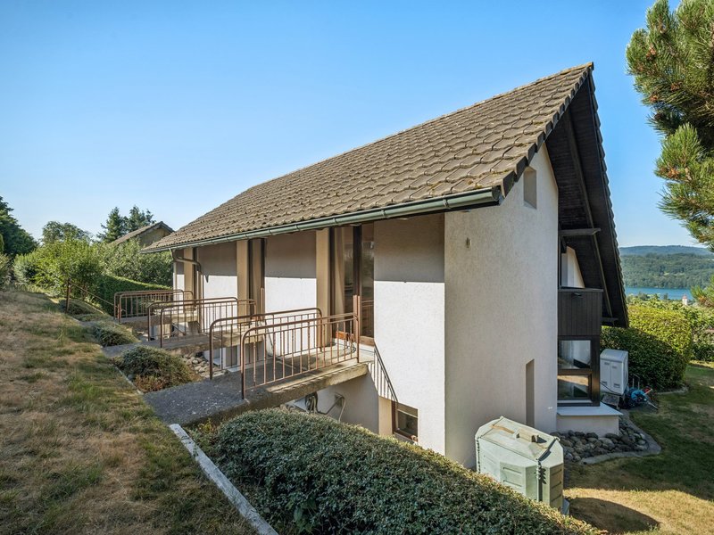 Maison individuelle de 5.5 pièces à Aesch - &nbsp;