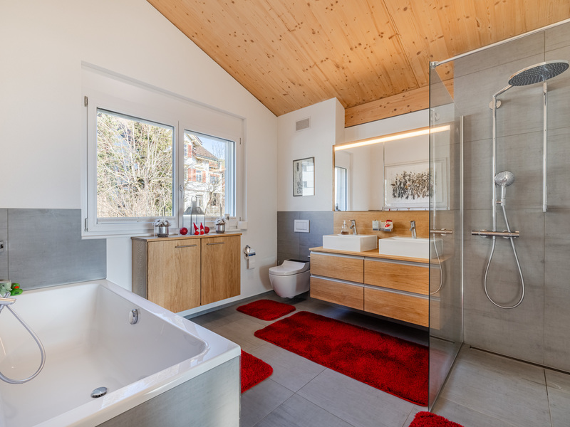 4.5-Zimmer Wohnung in Waldstatt - Badezimmer