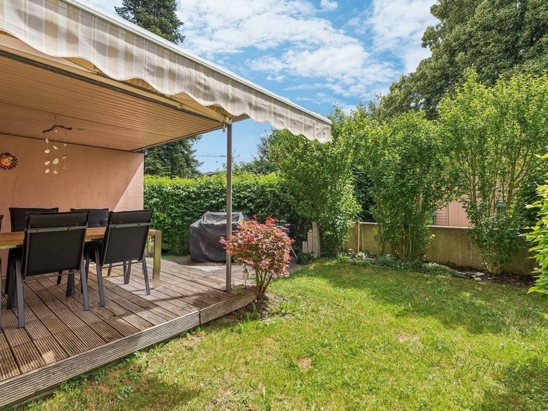 4.5-Zimmer Reiheneckhaus in Möhlin - Aussenflächen