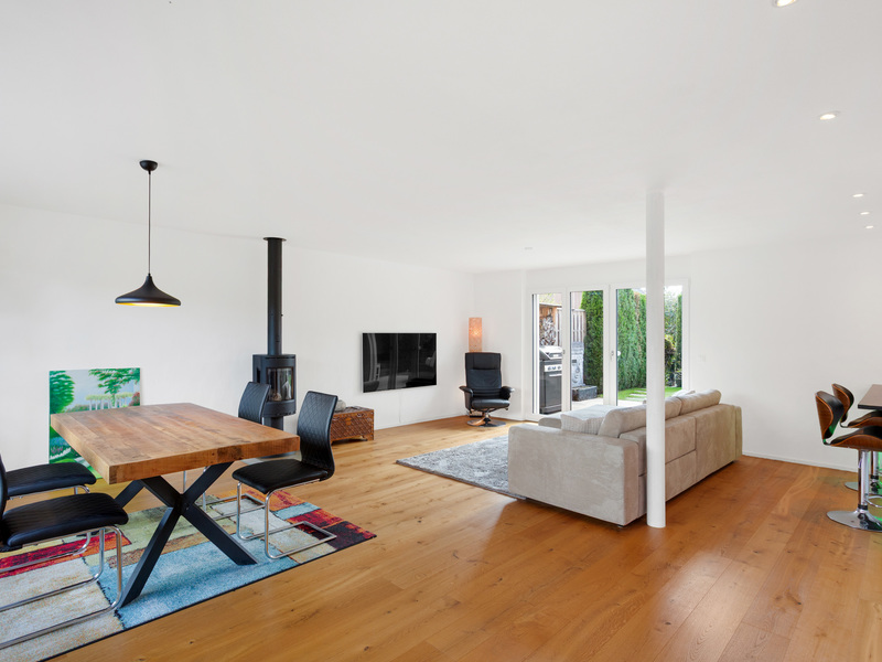 4.5-Zimmer Reihenmittelhaus in Neuwilen - Wohn- und Essbereich