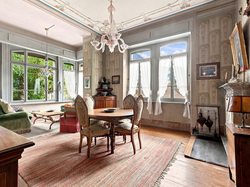 Maison individuelle de 7.5 pièces à Quinto - Séjour et salle à manger