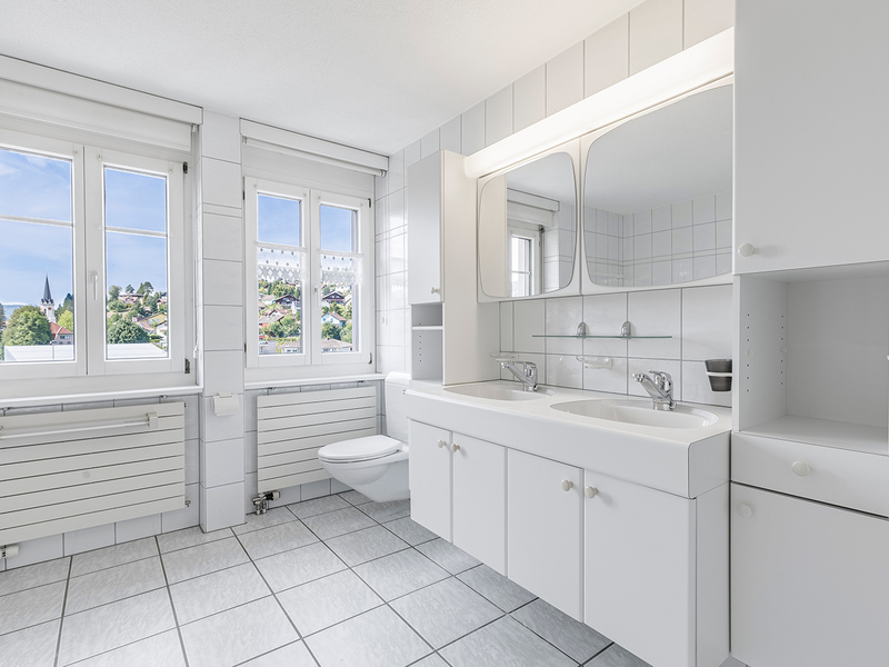 5.5-Zimmer Wohnung in Ebnat-Kappel - Badezimmer