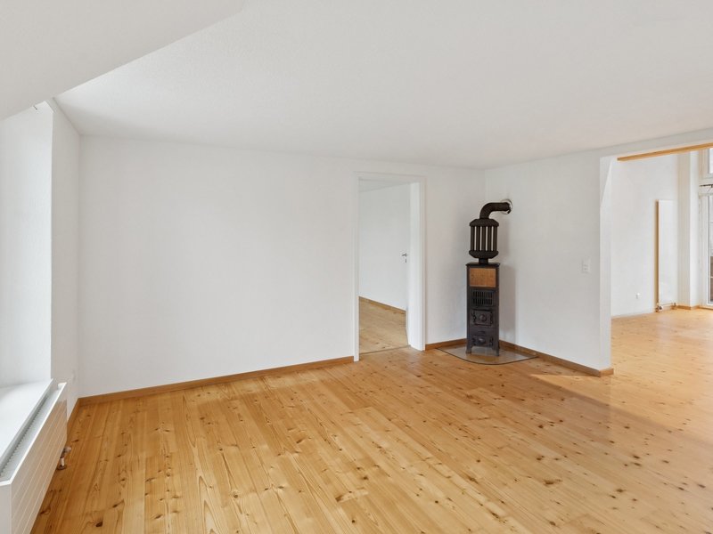 7-Zimmer Einfamilienhaus in Elfingen - Wohnbereich