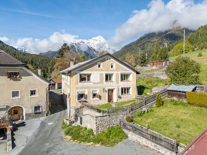 Maison individuelle de 8 pièces à Lavin - &nbsp;