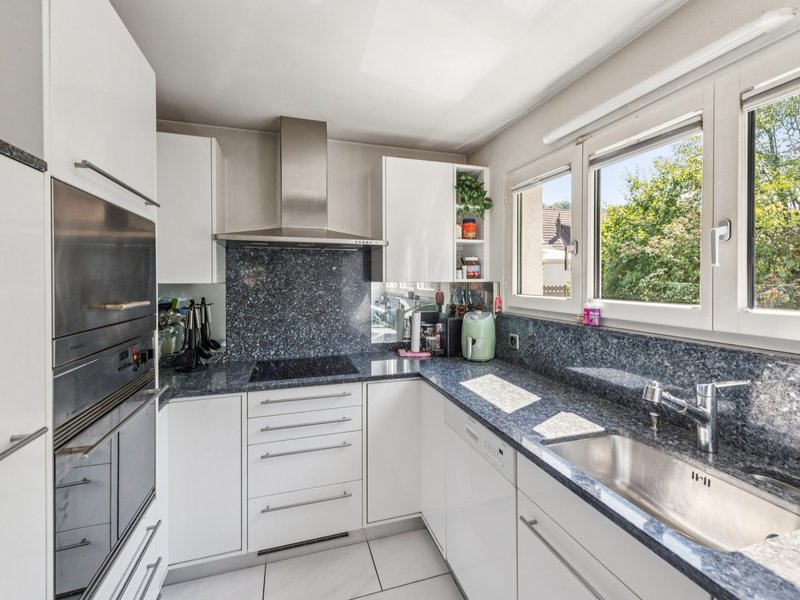 Moitié de maison jumelle de 4.5 pièces à Remetschwil - Cuisine