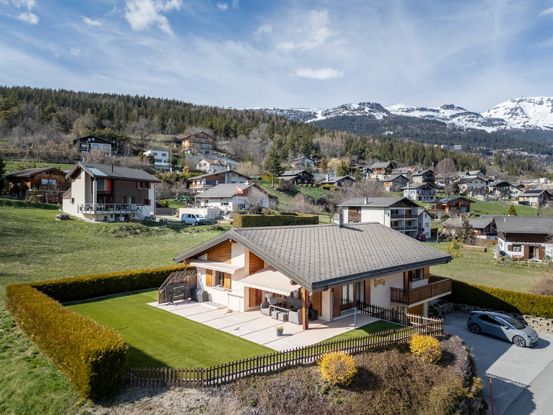 Maison individuelle de 5.5 pièces à Montana - &nbsp;