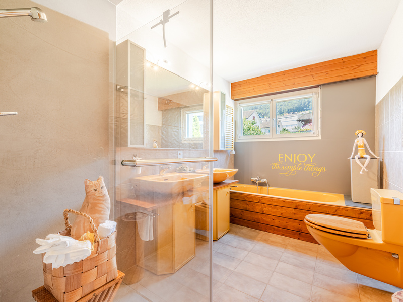 Maison individuelle de 6.5 pièces à Rebstein - Salle de bain