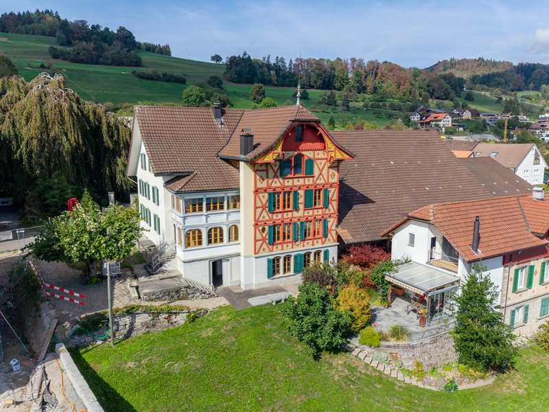 14-Zimmer Einfamilienhaus in Birrwil - &nbsp;