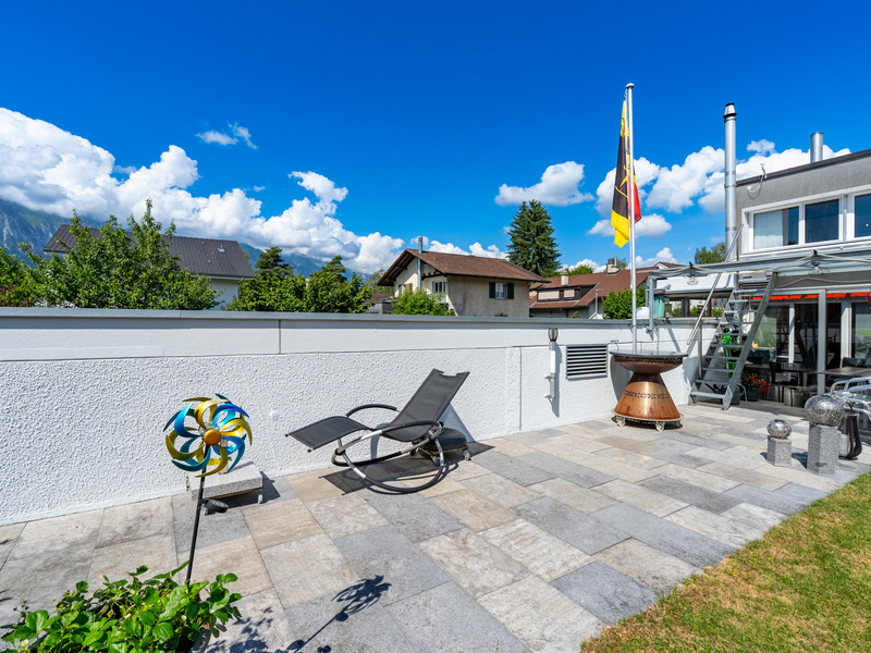 3.5-Zimmer Reiheneckhaus in Thun - Aussenflächen