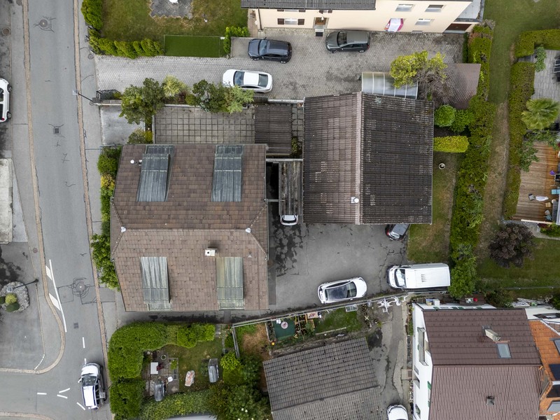 Mehrfamilienhaus in Conthey - Aussenflächen