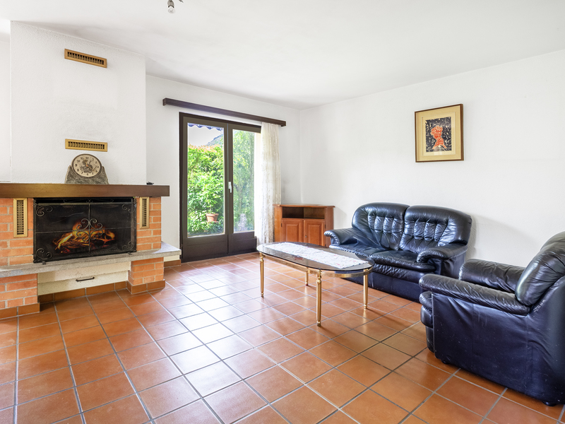 Maison individuelle de 6.5 pièces à Monte Carasso - Séjour