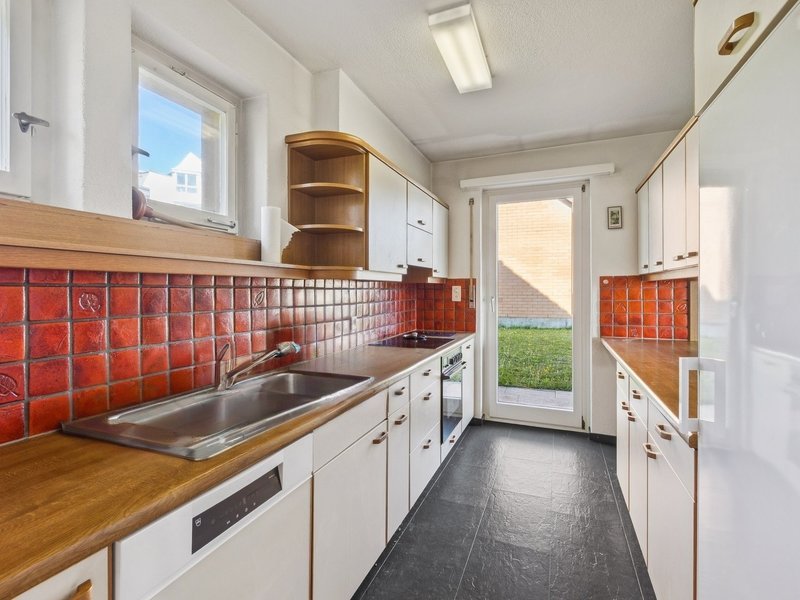 Casa unifamiliare di 8 locali a Lufingen - Küche