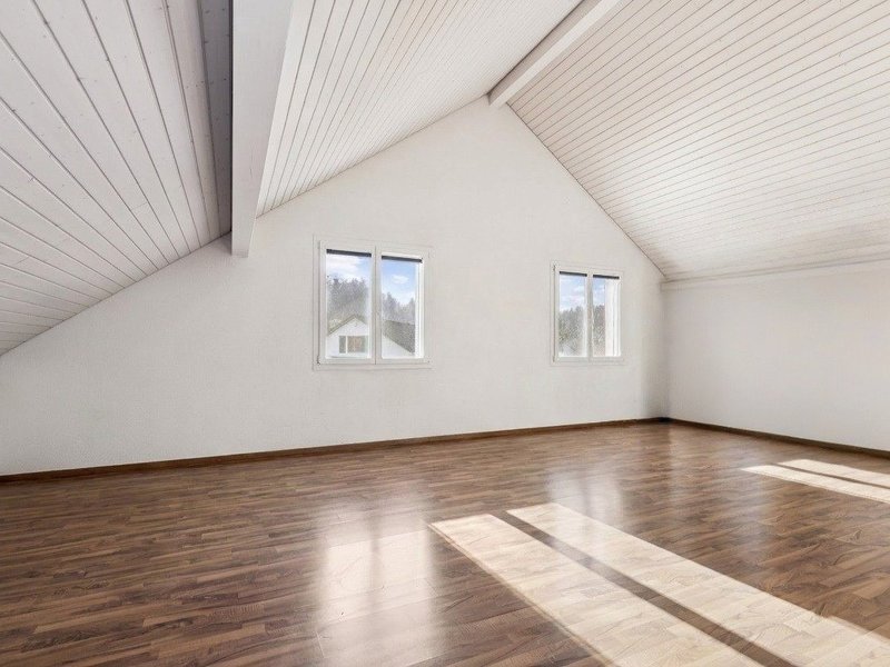 Appartement de 4.5 pièces à Lufingen - Chambre