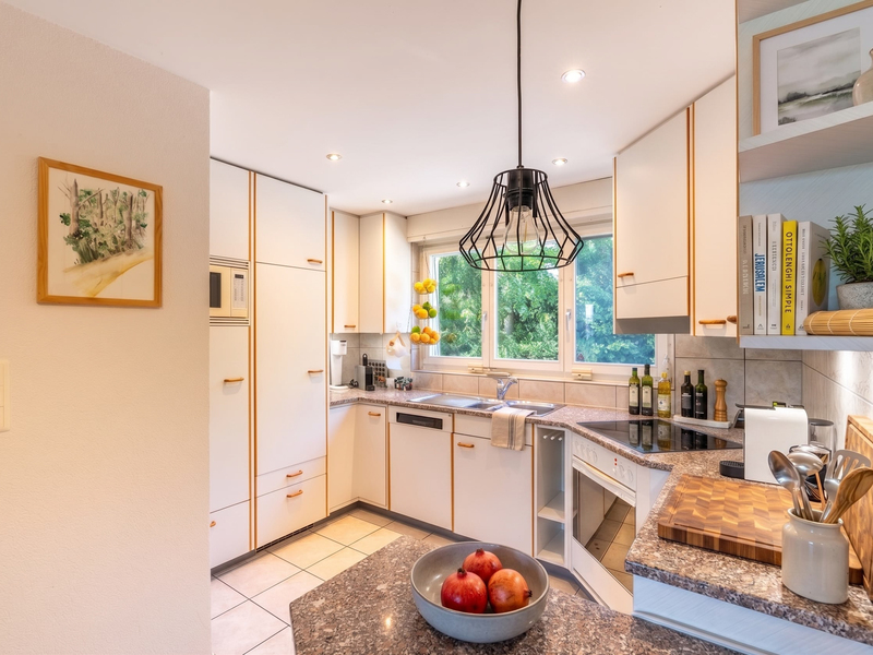 Maison individuelle de 9 pièces à Zollikofen - Cuisine