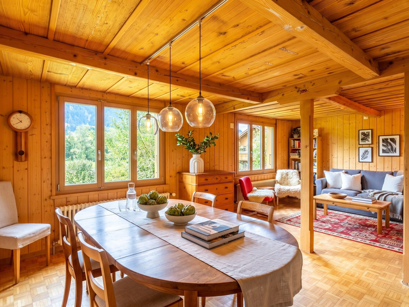 Maison individuelle de 3 pièces à Gwatt - Séjour et salle à manger