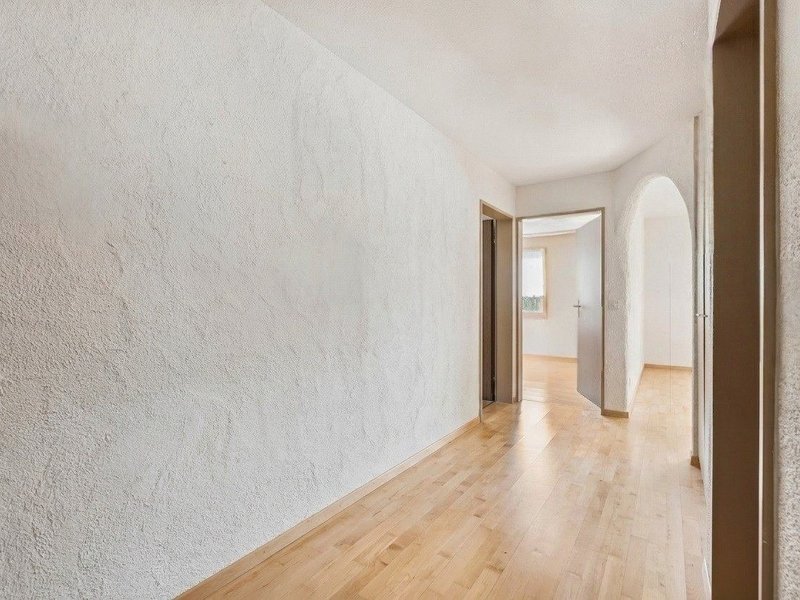 4.5-Zimmer Wohnung in Unterschächen - Korridor
