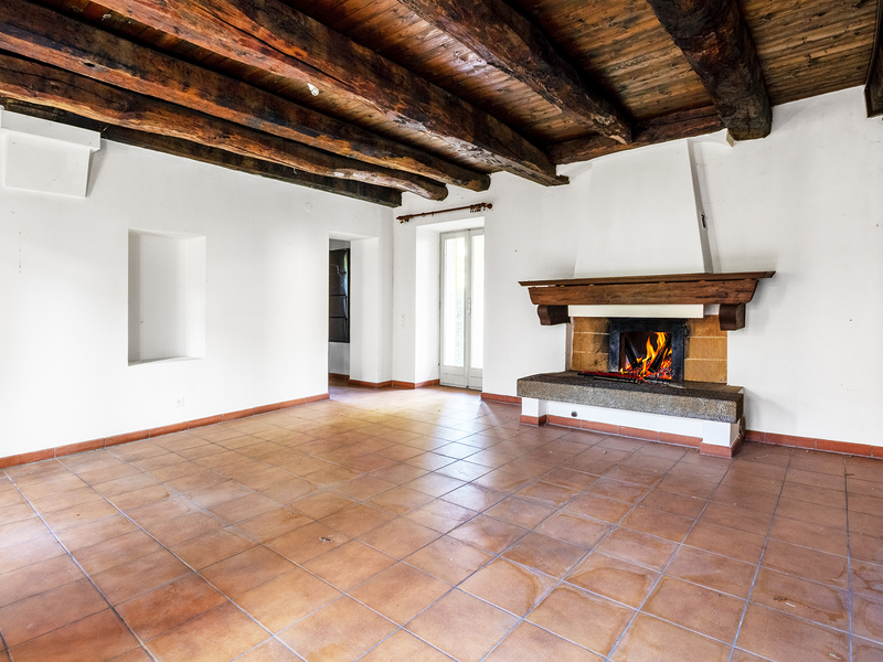Maison individuelle de 11.5 pièces à Torricella - Séjour et salle à manger