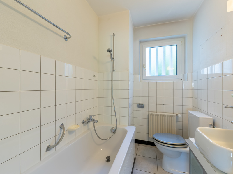9.5-Zimmer Einfamilienhaus in Grenchen - Badezimmer