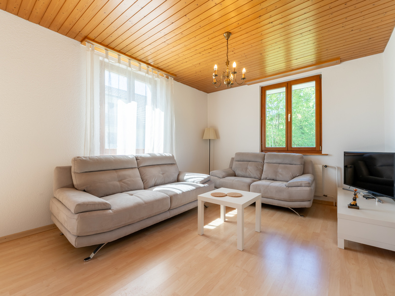 7-Zimmer Einfamilienhaus in Luterbach - Wohnbereich