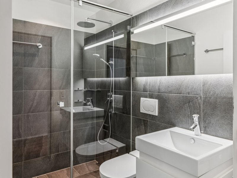 4.5-Zimmer Wohnung in Hinwil - Badezimmer